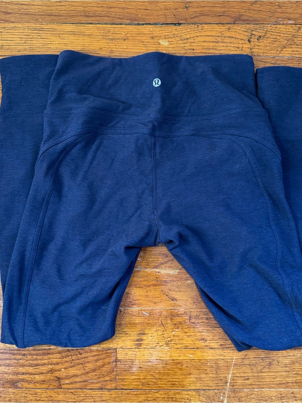 lululemon athletica Women’s Dark Navy Blue Performance Leggings